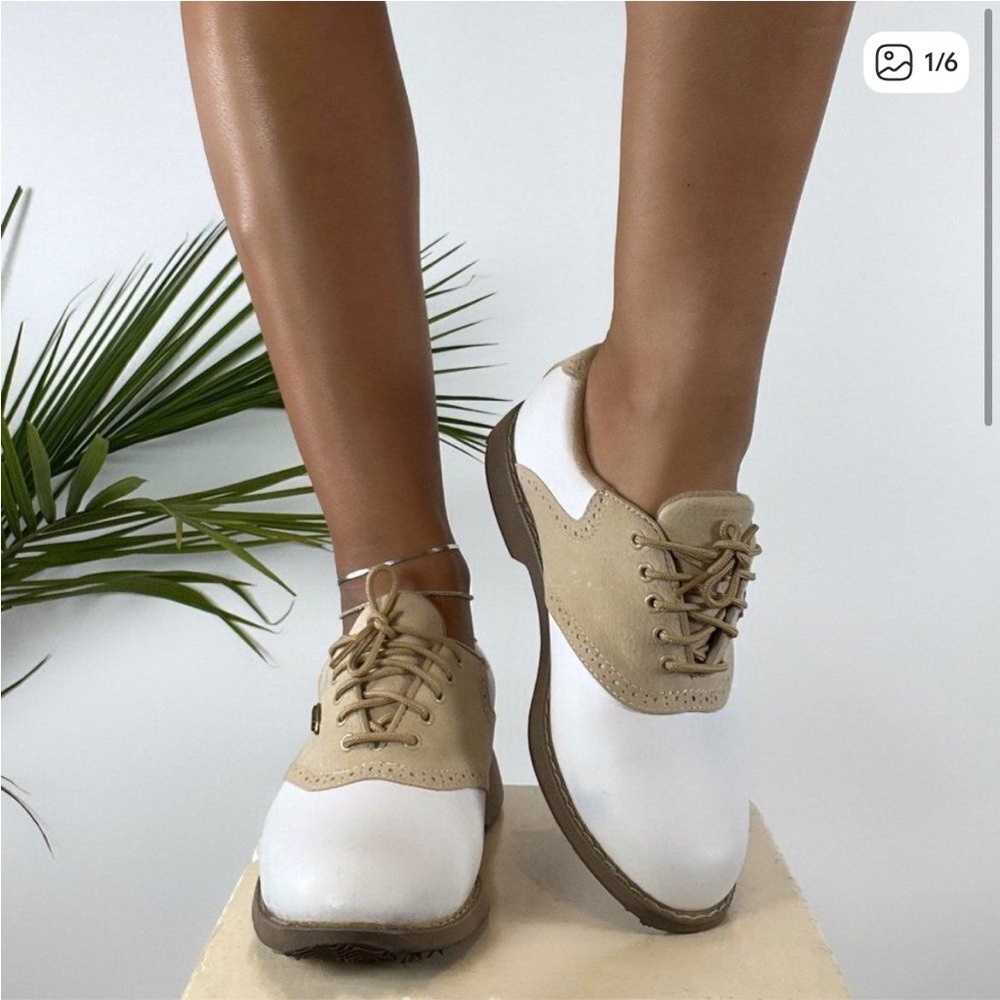 Etonic Lites Women's White and Tan Lace-Up Golf Shoes